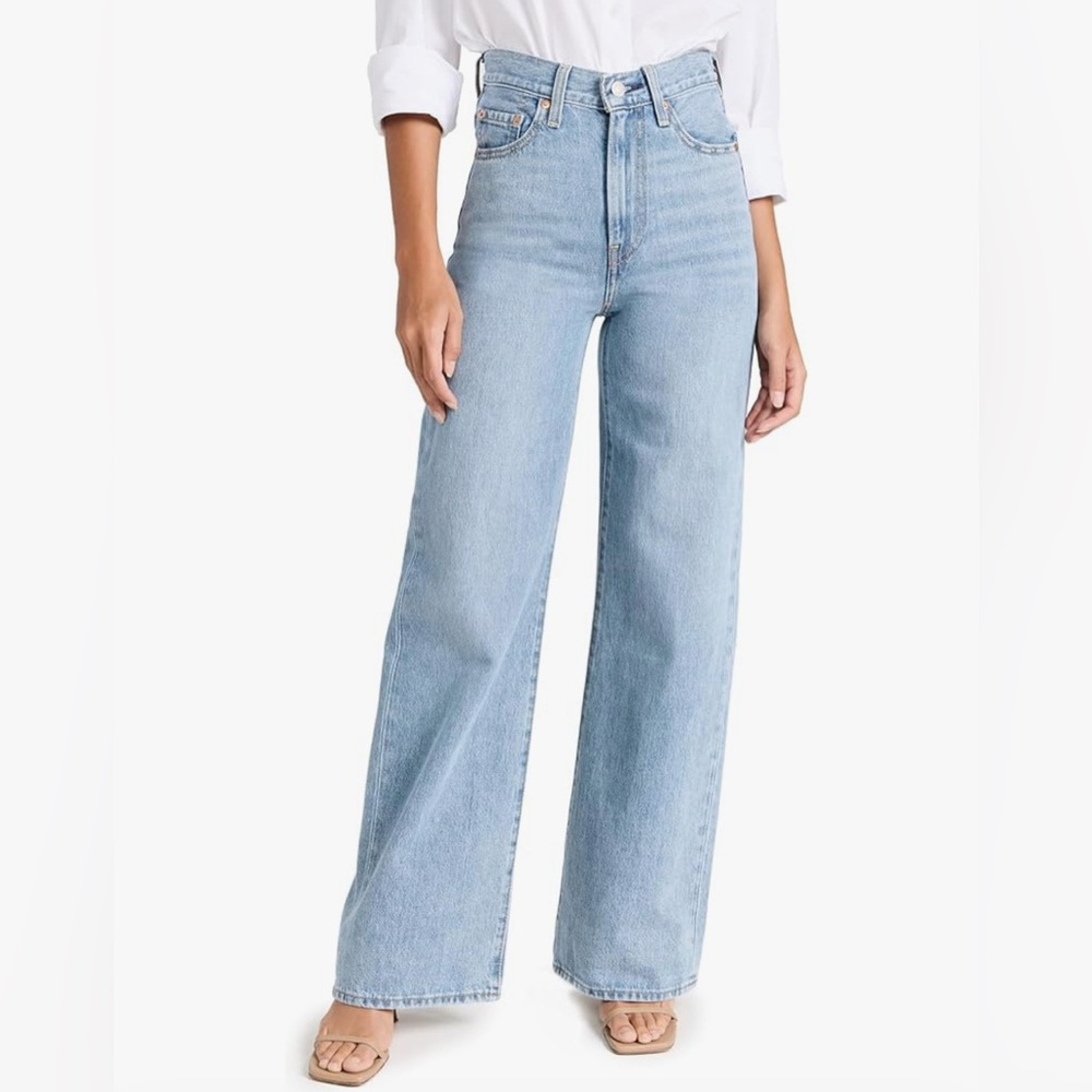 Levi’s Ribcage Wide Leg Jeans